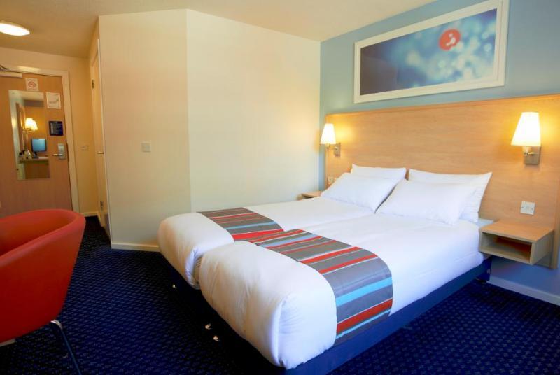 Travelodge רוז'לי מראה חיצוני תמונה