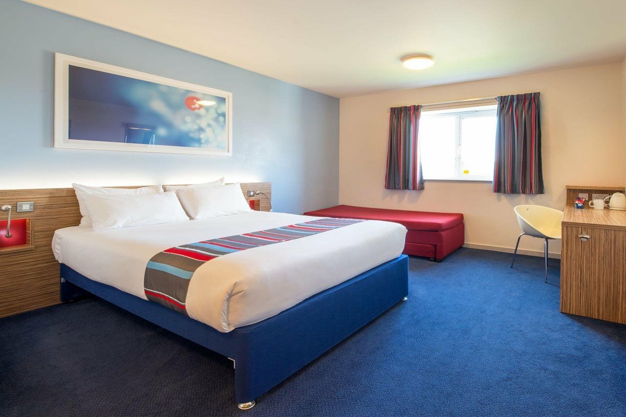 Travelodge רוז'לי מראה חיצוני תמונה